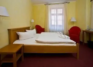Bernardo Bellotto Garni 3* Pirna